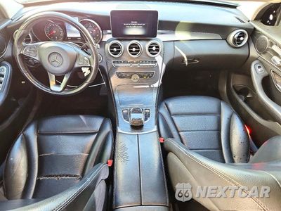 Zdjęcie 8 z 13 samochodu: 2016 MERCEDES-BENZ C 300 VIN:55SWF4JB7GU126107 - miniatura