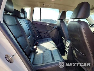 Zdjęcie 11 z 13 samochodu: 2017 VOLKSWAGEN TIGUAN S VIN:WVGAV7AX2HK030462 - miniatura