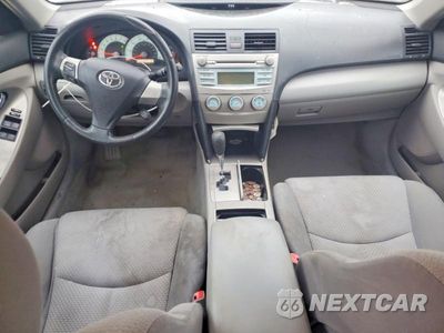 Zdjęcie 8 z 12 samochodu: 2008 TOYOTA CAMRY SE VIN:4T1BE46K18U759010 - miniatura