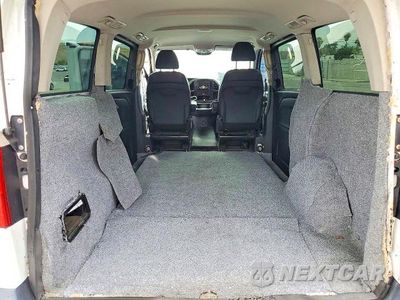 Zdjęcie 10 z 13 samochodu: 2016 MERCEDES-BENZ METRIS VIN:WD4PG2EE3G3113255 - miniatura