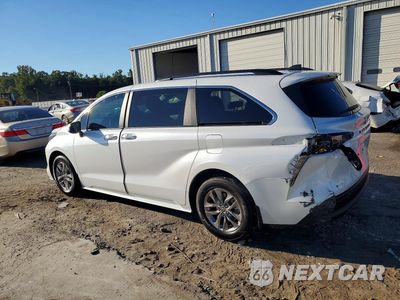 Drugie zdjęcie samochodu z przodu: 2025 TOYOTA SIENNA XLE 8-PASSENGER VIN:5TDYRKEC3SS251814 - miniatura