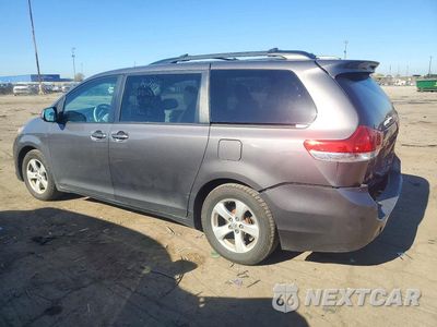 Drugie zdjęcie samochodu z przodu: 2014 TOYOTA SIENNA LE VIN:5TDKK3DC2ES463755 - miniatura