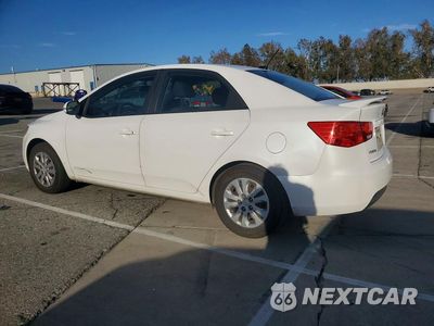 Drugie zdjęcie samochodu z przodu: 2012 KIA FORTE EX VIN:KNAFU4A20C5589092 - miniatura
