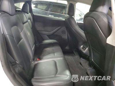 Zdjęcie 11 z 13 samochodu: 2024 TESLA MODEL Y VIN:7SAYGDEE2RA260103 - miniatura