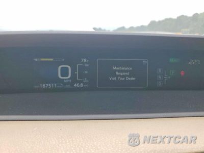 Zdjęcie 9 z 12 samochodu: 2016 TOYOTA PRIUS TWO VIN:JTDKBRFU3G3509350 - miniatura