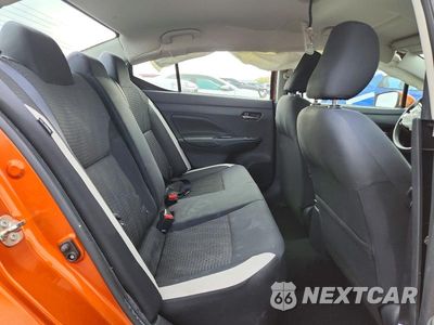 Zdjęcie 10 z 12 samochodu: 2020 NISSAN VERSA SV VIN:3N1CN8EV8LL834268 - miniatura