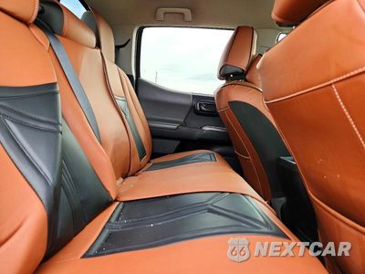 Zdjęcie 10 z 12 samochodu: 2019 TOYOTA TACOMA SR5 V6 VIN:3TMCZ5ANXKM201043 - miniatura