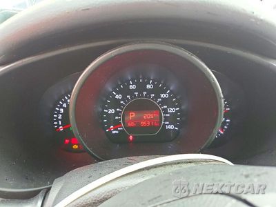 Zdjęcie 9 z 12 samochodu: 2016 KIA SOUL + VIN:KNDJP3A57G7384582 - miniatura
