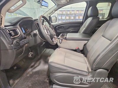 Zdjęcie 7 z 12 samochodu: 2018 NISSAN TITAN S VIN:1N6AA1CJ3JN503387 - miniatura