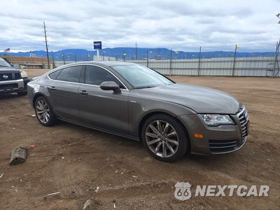 Czwarte zdjęcie samochodu z boku: 2013 AUDI A7 PREMIUM PLUS VIN:WAUYGAFC2DN064021 - miniatura