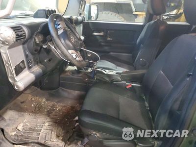 Zdjęcie 7 z 13 samochodu: 2010 TOYOTA FJ CRUISER VIN:JTEBU4BF5AK078698 - miniatura