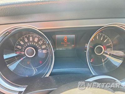Zdjęcie 9 z 12 samochodu: 2014 FORD MUSTANG V6 CONVERTIBLE VIN:1ZVBP8EM1E5240079 - miniatura