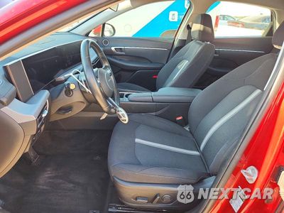Zdjęcie 7 z 12 samochodu: 2025 HYUNDAI SONATA HYBRID SEL VIN:KMHL34JJ6SA104410 - miniatura