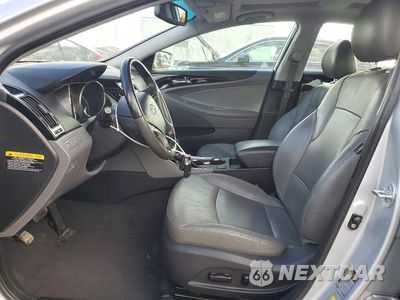 Zdjęcie 7 z 12 samochodu: 2012 HYUNDAI SONATA LIMITED VIN:5NPEC4AC8CH359715 - miniatura