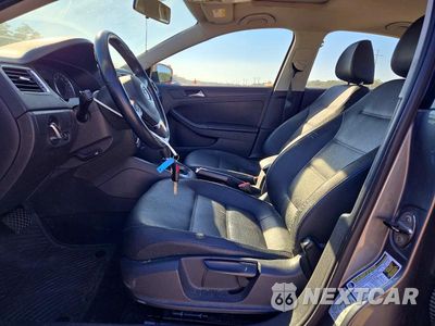 Zdjęcie 7 z 12 samochodu: 2012 VOLKSWAGEN JETTA SE VIN:3VWDX7AJ5CM063266 - miniatura