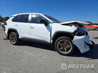 Czwarte zdjęcie samochodu z boku: 2024 TOYOTA RAV4 LE VIN:2T3H1RFV1RW323215 - miniatura