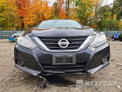 Piąte zdjęcie samochodu w środku: 2016 NISSAN ALTIMA 2.5 S VIN:1N4AL3AP9GN344597 - miniatura