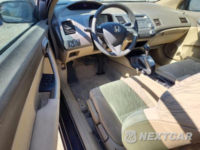 Zdjęcie 8 z 12 samochodu: 2006 HONDA CIVIC LX VIN:2HGFG12656H582230 - miniatura