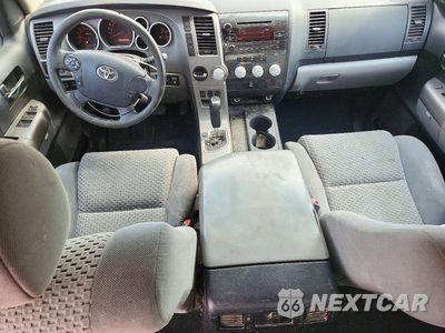 Zdjęcie 8 z 12 samochodu: 2012 TOYOTA TUNDRA CREWMAX SR5 VIN:5TFEY5F19CX126946 - miniatura
