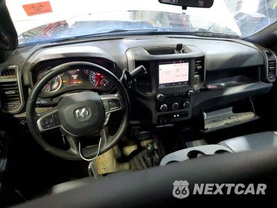 Zdjęcie 8 z 12 samochodu: 2023 RAM 2500 TRADESMAN VIN:3C6UR5HL3PG538627 - miniatura