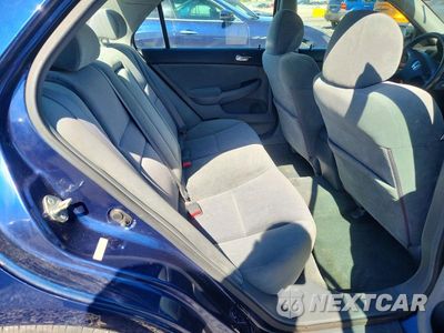 Zdjęcie 10 z 12 samochodu: 2003 HONDA ACCORD LX VIN:1HGCM563X3A115513 - miniatura