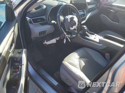 Zdjęcie 8 z 13 samochodu: 2020 TOYOTA HIGHLANDER HYBRID LIMITED VIN:5TDDBRCH1LS006022 - miniatura