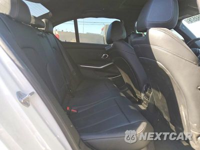 Zdjęcie 10 z 12 samochodu: 2026 BMW 330I VIN:3MW69CW04T8G15294 - miniatura