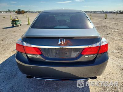 Zdjęcie 6 z 12 samochodu: 2015 HONDA ACCORD SPORT VIN:1HGCR2F50FA012879 - miniatura