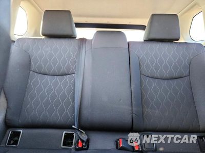 Zdjęcie 10 z 13 samochodu: 2024 TOYOTA COROLLA CROSS LE VIN:7MUBAABG7RV117404 - miniatura