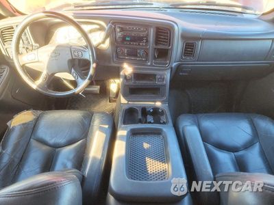 Zdjęcie 8 z 12 samochodu: 2004 CHEVROLET AVALANCHE K1500 VIN:3GNEK12T24G277397 - miniatura