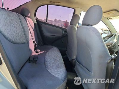 Zdjęcie 10 z 12 samochodu: 2001 TOYOTA ECHO BASE VIN:JTDBT123210114550 - miniatura