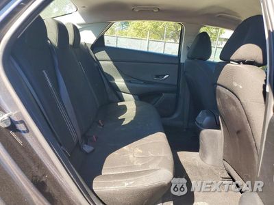 Zdjęcie 10 z 13 samochodu: 2021 HYUNDAI ELANTRA SEL VIN:5NPLM4AG7MH046048 - miniatura