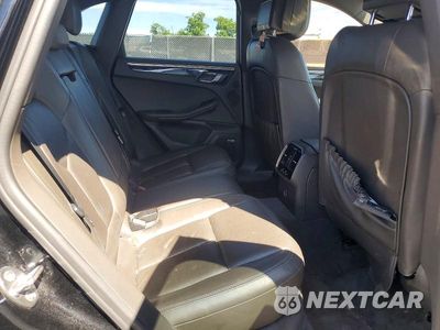 Zdjęcie 11 z 13 samochodu: 2018 PORSCHE MACAN VIN:WP1AA2A54JLB24021 - miniatura