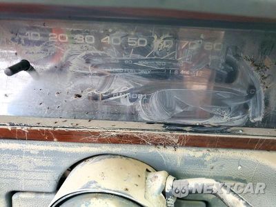 Zdjęcie 9 z 12 samochodu: 1991 CHEVROLET CAPRICE VIN:1G1BL83EXMW221462 - miniatura