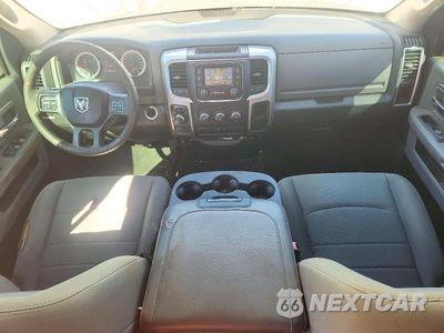 Zdjęcie 8 z 12 samochodu: 2017 RAM 1500 SLT VIN:1C6RR6GT6HS676086 - miniatura