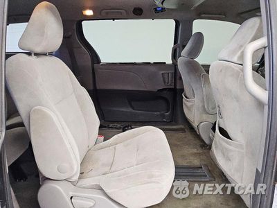 Zdjęcie 11 z 13 samochodu: 2015 TOYOTA SIENNA LE VIN:5TDKK3DC1FS577974 - miniatura