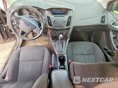 Zdjęcie 8 z 12 samochodu: 2016 FORD FOCUS SE VIN:1FADP3F22GL305652 - miniatura