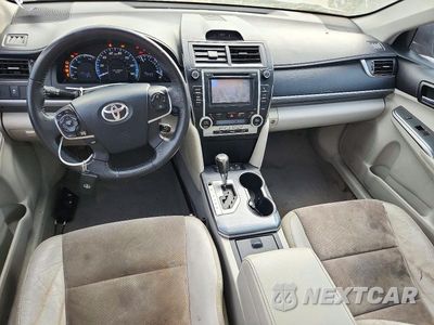 Zdjęcie 8 z 12 samochodu: 2012 TOYOTA CAMRY HYBRID XLE VIN:4T1BD1FK1CU039412 - miniatura