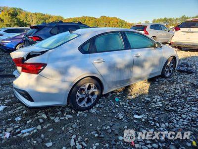 Trzecie zdjęcie samochodu z tyłu: 2020 KIA FORTE LXS VIN:3KPF24AD5LE204964 - miniatura