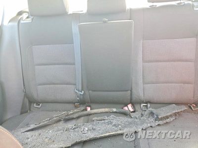Zdjęcie 10 z 14 samochodu: 2013 VOLKSWAGEN GOLF VIN:WVWDA7AJ8DW117794 - miniatura