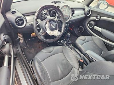 Zdjęcie 8 z 13 samochodu: 2012 MINI COOPER S VIN:WMWSV3C59CTY19480 - miniatura