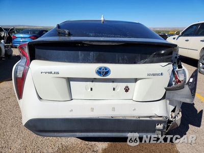 Zdjęcie 6 z 12 samochodu: 2017 TOYOTA PRIUS TWO VIN:JTDKBRFUXH3046561 - miniatura
