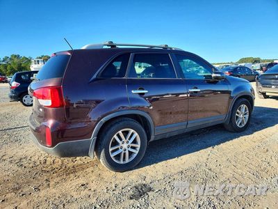 Trzecie zdjęcie samochodu z tyłu: 2014 KIA SORENTO LX VIN:5XYKT3A63EG449632 - miniatura