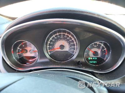 Zdjęcie 9 z 12 samochodu: 2012 CHRYSLER 200 LX VIN:1C3CCBAG7CN228617 - miniatura