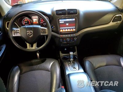 Zdjęcie 8 z 13 samochodu: 2019 DODGE JOURNEY CROSSROAD VIN:3C4PDDGG0KT771397 - miniatura