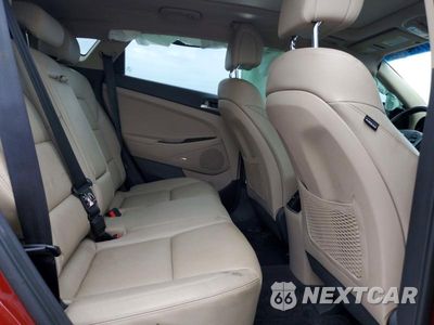 Zdjęcie 11 z 13 samochodu: 2018 HYUNDAI TUCSON LIMITED VIN:KM8J33A21JU831283 - miniatura