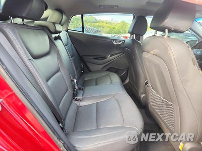 Zdjęcie 10 z 13 samochodu: 2021 HYUNDAI IONIQ LIMITED VIN:KMHC05LC2MU255162 - miniatura