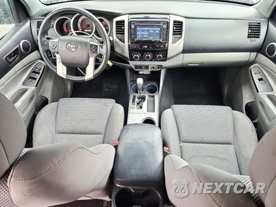 Zdjęcie 8 z 13 samochodu: 2014 TOYOTA TACOMA DOUBLE CAB PRERUNNER VIN:5TFJU4GN2EX061205 - miniatura