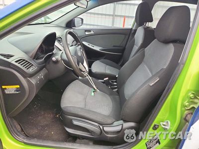 Zdjęcie 7 z 12 samochodu: 2013 HYUNDAI ACCENT GS VIN:KMHCT5AE4DU080022 - miniatura