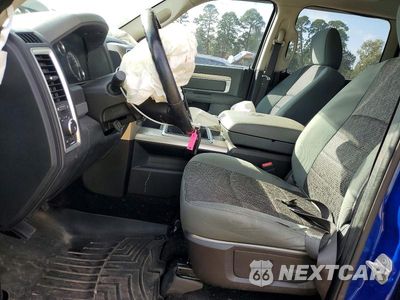 Zdjęcie 7 z 12 samochodu: 2015 RAM 1500 SLT VIN:1C6RR6LT5FS570537 - miniatura
